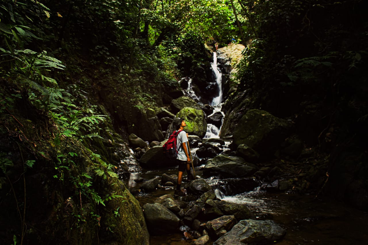 Trekking 5 curug Sentul